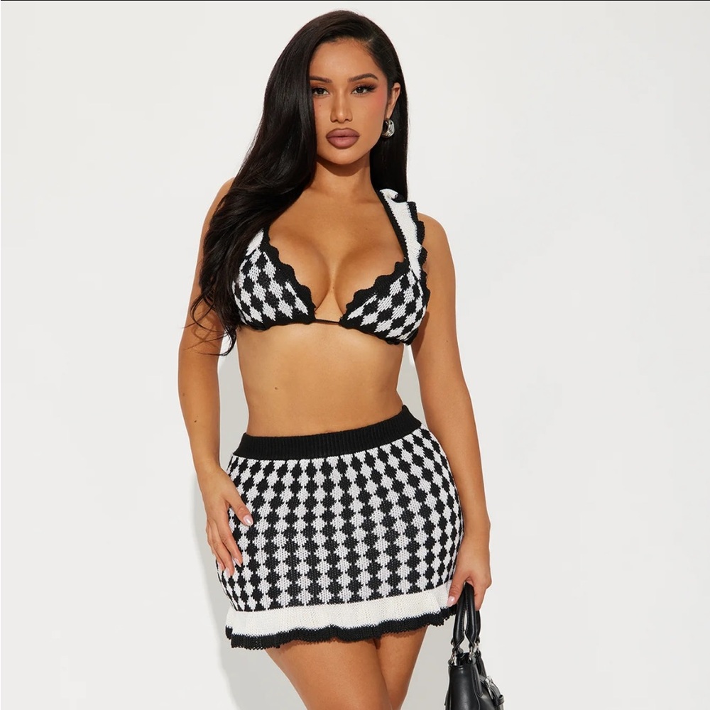 Two piece set